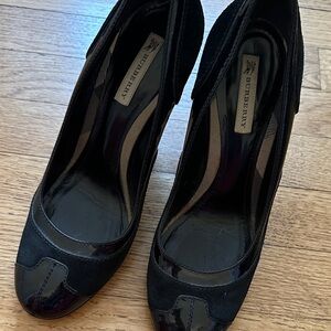 Burberry Black Patent Leather Heels